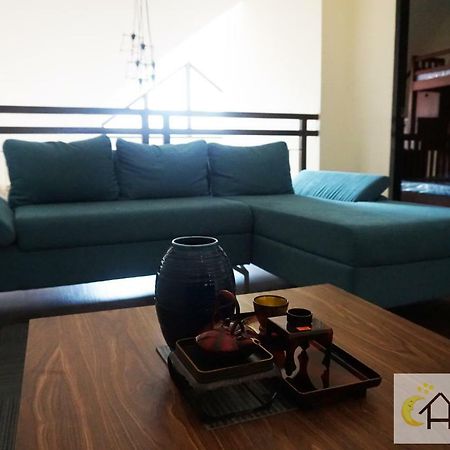 Cozy Penthouse In Tagaytay Apartman Tagaytay City Kültér fotó