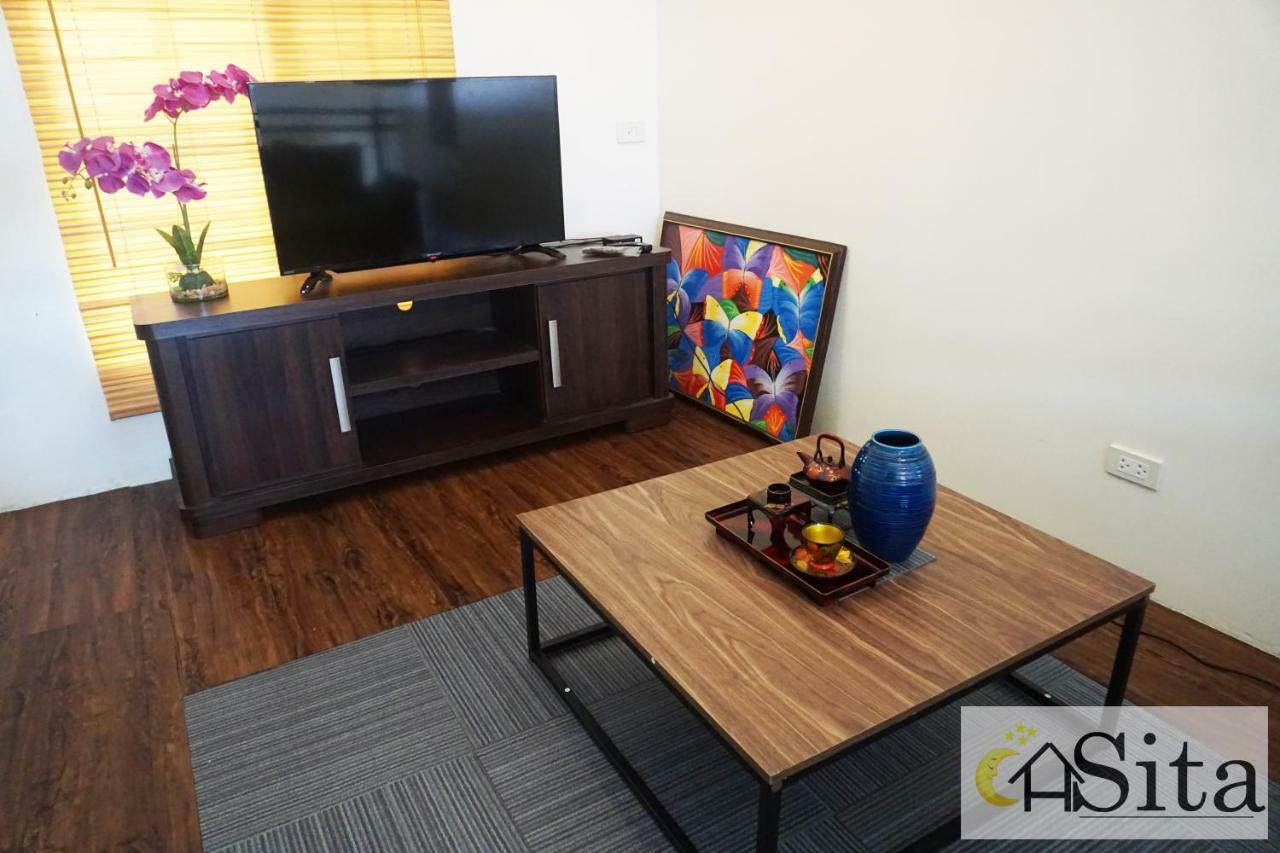 Cozy Penthouse In Tagaytay Apartman Tagaytay City Kültér fotó